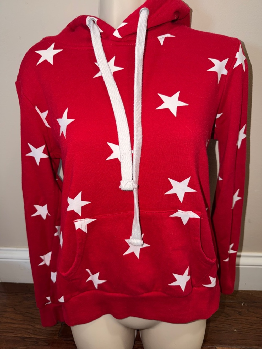 Reflex Red Star-Print Pullover Hoodie